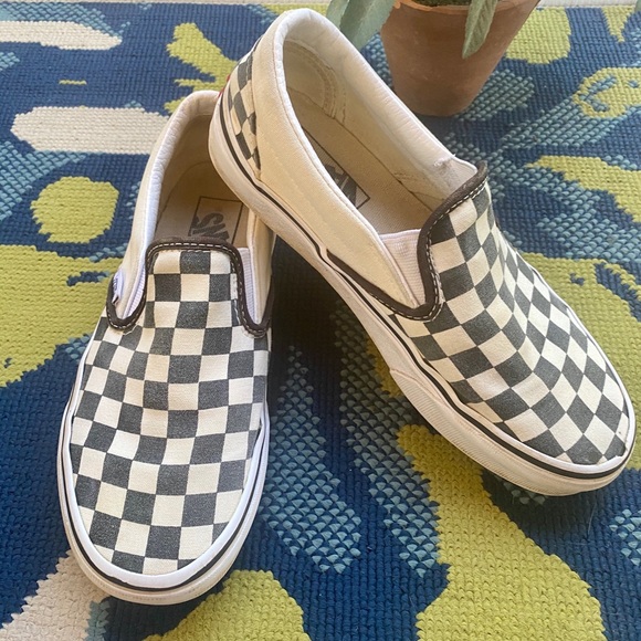 beige checkerboard vans